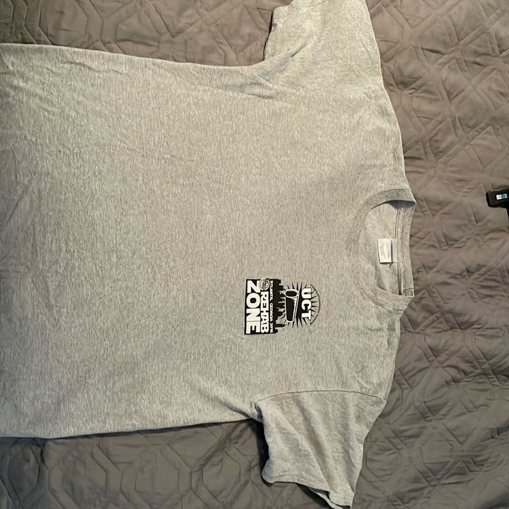 Sewer Wars Men’s Short Sleeve Shirt